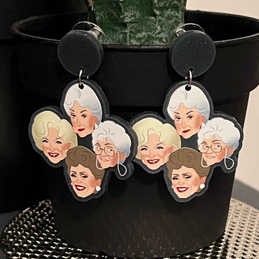 RARE 👭🏼⭐️👭🏼 The Golden Girls Acrylic Earring Set